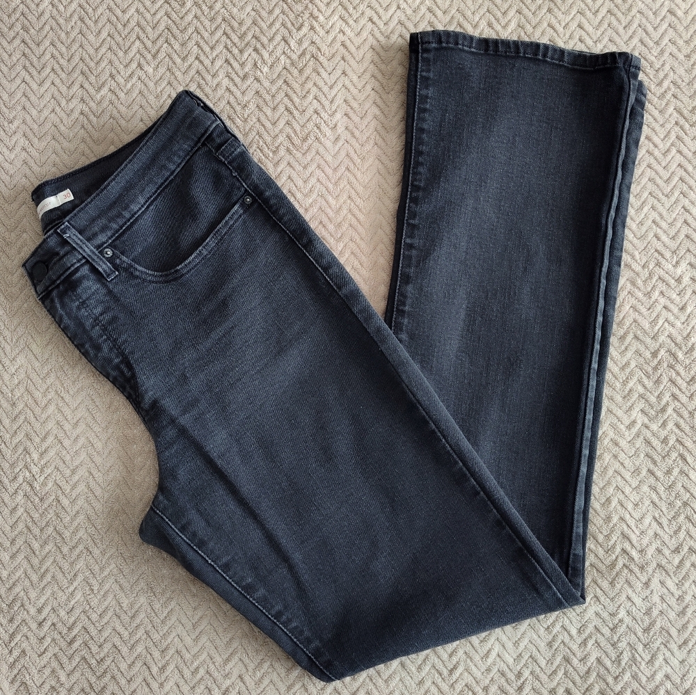 Levi's 315 Shaping Bootcut Jeans
